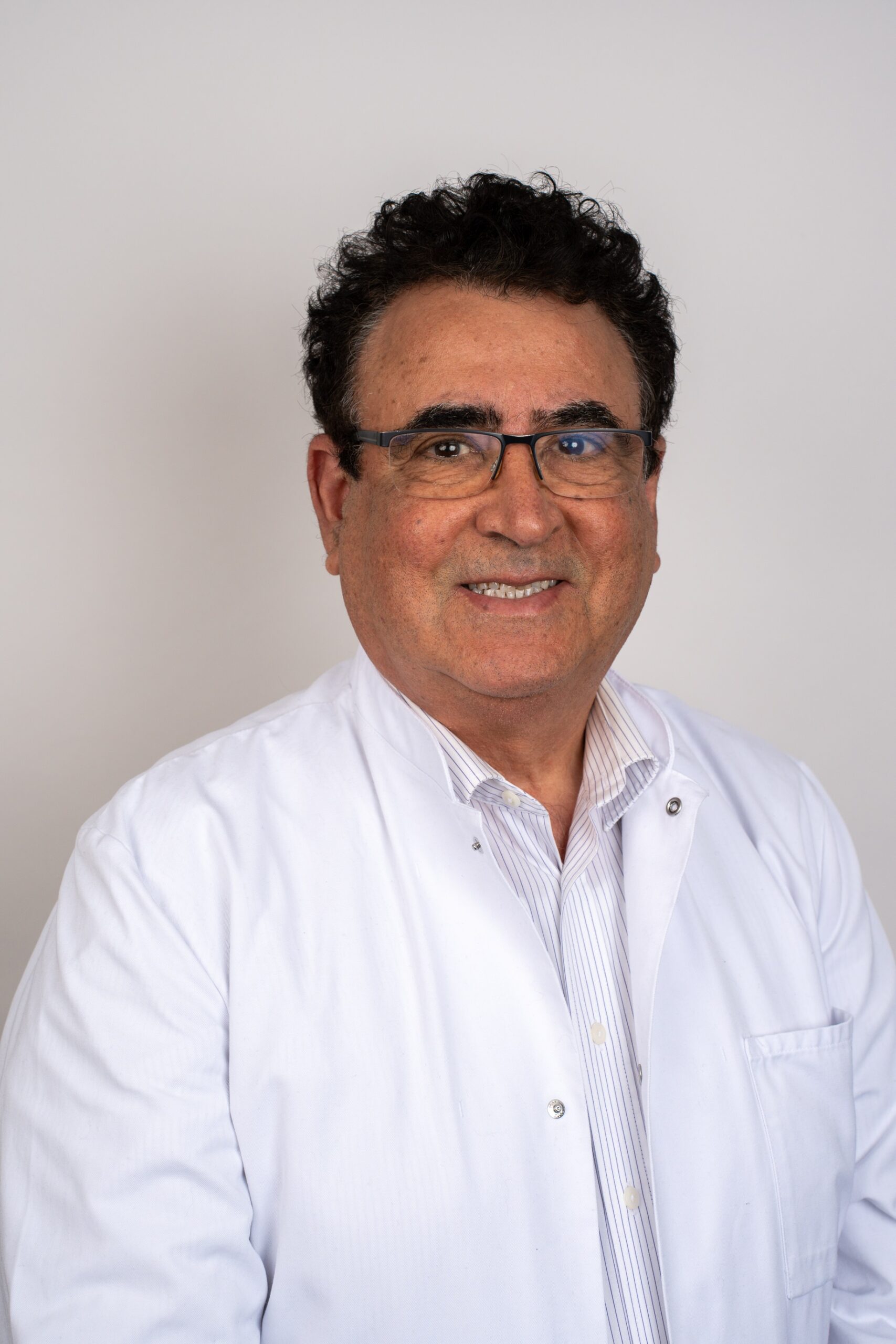 Dr. med. Daniel Gharaei