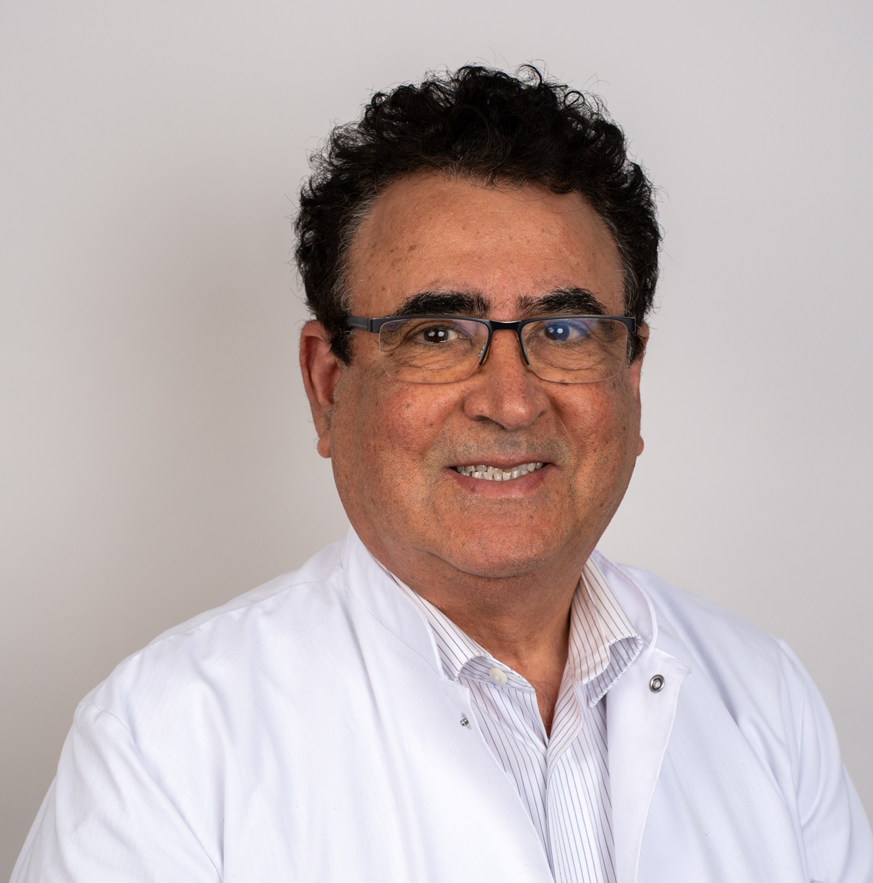 Dr. med. Daniel Gharaei